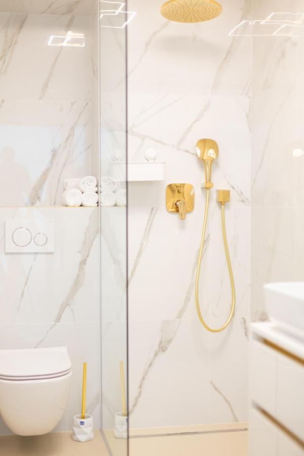 Golden Luxury Apartment Split Exterior foto